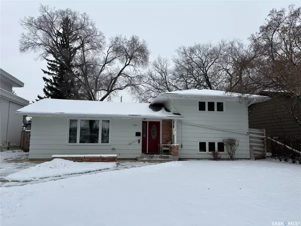 510 Bate CRESCENT, Saskatoon, SK S7H 3A7