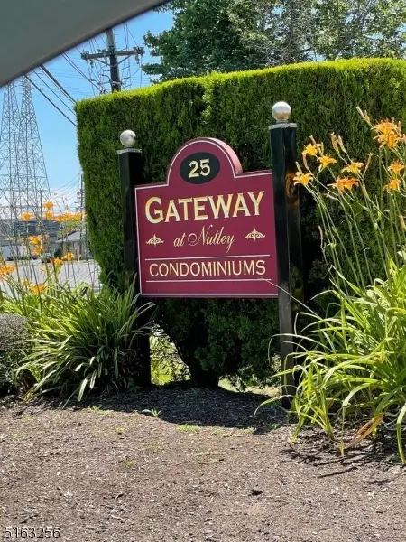 Nutley Twp., NJ 07110,25 River Rd #A17