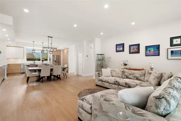 Central Saanich, BC V8M 2G2,772 Harding Lane