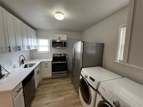 Arlington, TX 76011,1113 Roosevelt Street