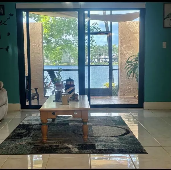 Hollywood, FL 33024,1424 NW 97th Ter #280