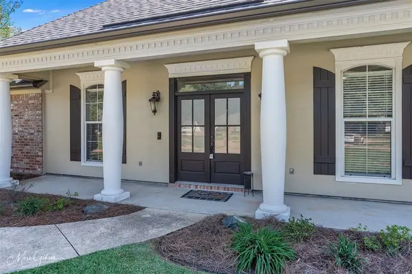 Benton, LA 71006,5220 Meghan Caye Street