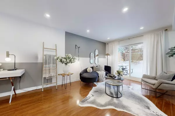 Toronto C15, ON M2J 2C5,25 Esterbrooke AVE #118