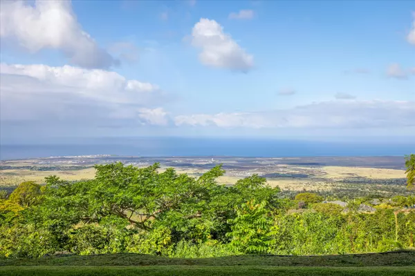 Kailua-kona, HI 96740,72-1138 MAKALEI DR