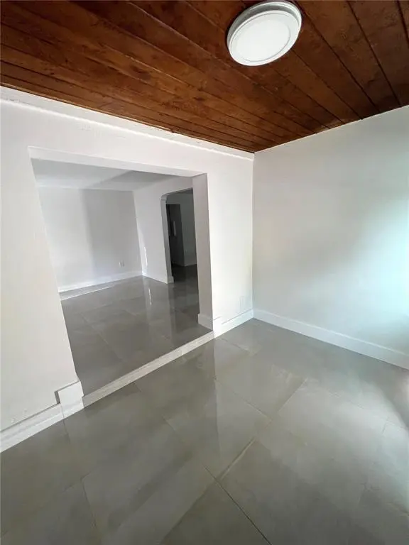 Miami, FL 33147,2340 NW 99th Ter