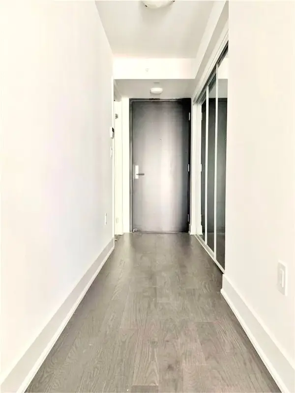 Toronto C01, ON M5S 0C6,955 Bay ST #2001