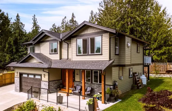 6710 Helgesen Rd,  Sooke,  BC V9Z 0V6