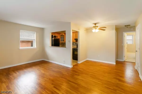 Nutley Twp., NJ 07110,25 River Rd #A17