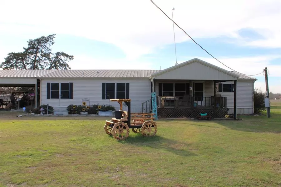 10780 County Road 3707, Wills Point, TX 75169