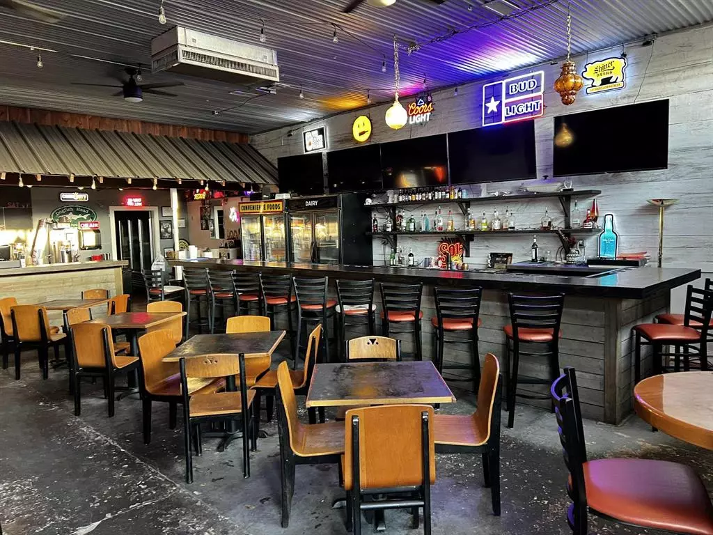 Weatherford, TX 76086,120 College