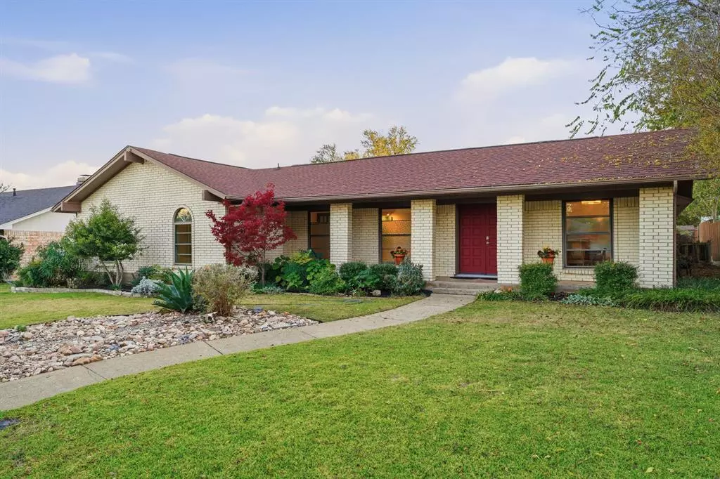 Plano, TX 75075,2712 S Cypress Circle