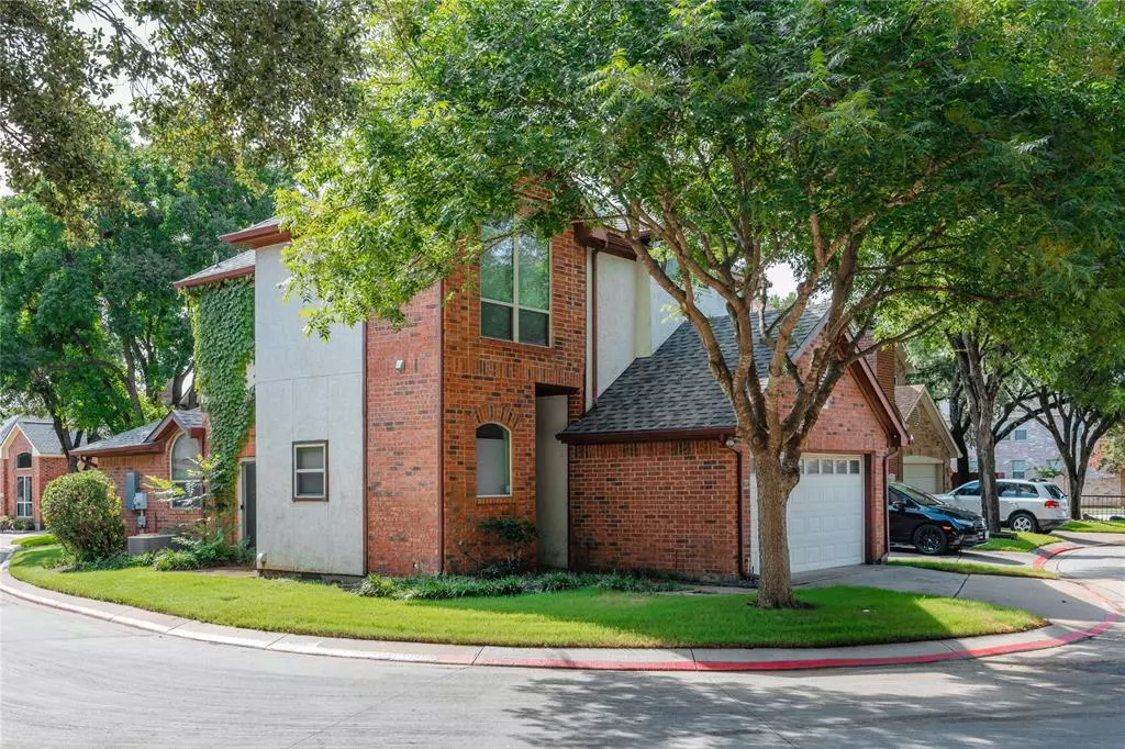 Euless, TX 76039,464 Arbor Club Lane