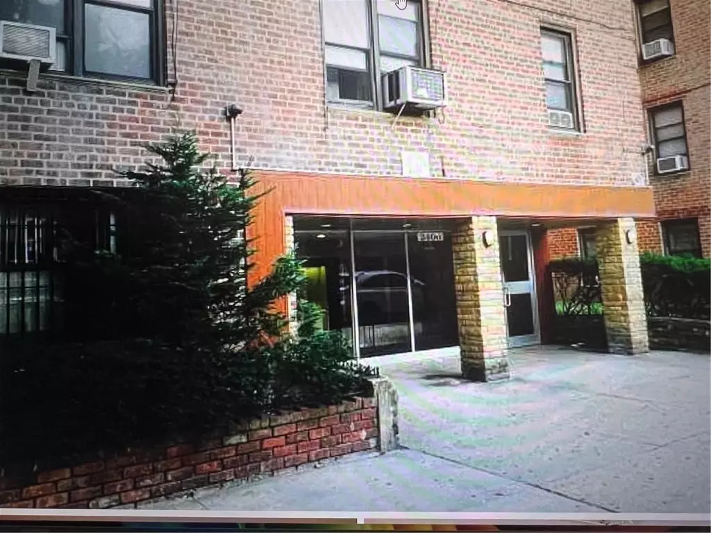Brooklyn, NY 11223,2400 East 3rd ST #529