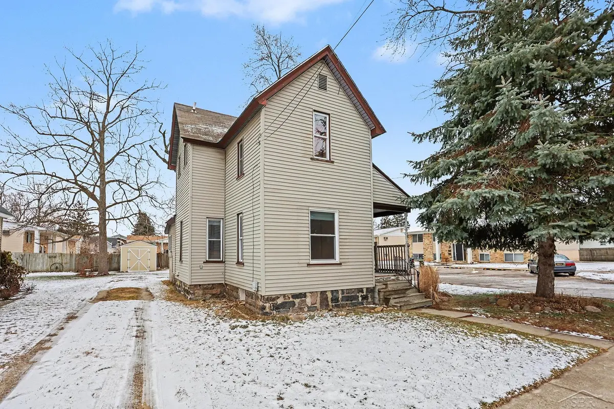 Durand, MI 48429,314 N Oak ST