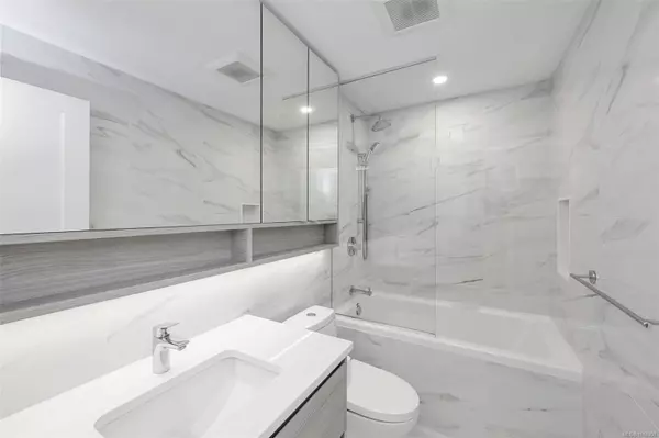 Victoria, BC V8T 0C7,777 Herald St #709