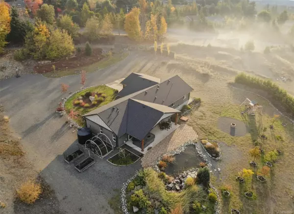 Qualicum Beach, BC V9K 2S3,1700 Warn Way