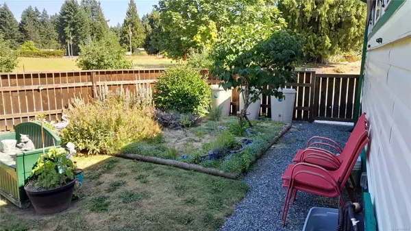 Cassidy, BC V9G 1L3,1572 Seabird Rd #4