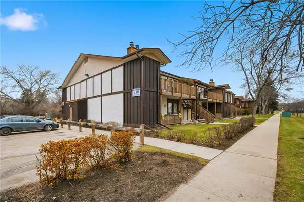330 Carriage RD, Winnipeg, MB R2Y 2E7