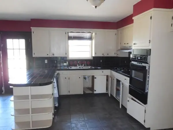 Doyline, LA 71023,260 College Street