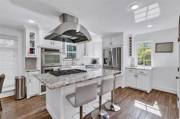 Fort Worth, TX 76109,3712 Summercrest Drive