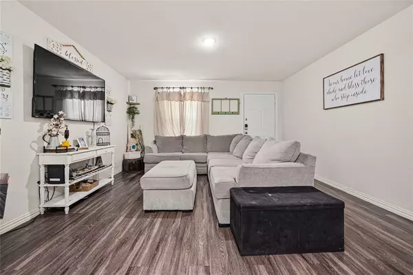 Mabank, TX 75147,452 Bobbie Street