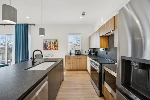 Dallas, TX 75219,2206 Arroyo Avenue #101