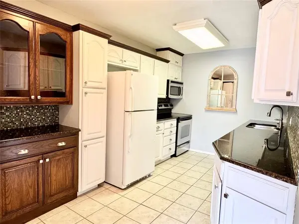 Fort Worth, TX 76126,4014 Ridglea Country Club Drive #407