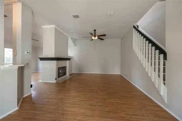 Euless, TX 76039,464 Arbor Club Lane