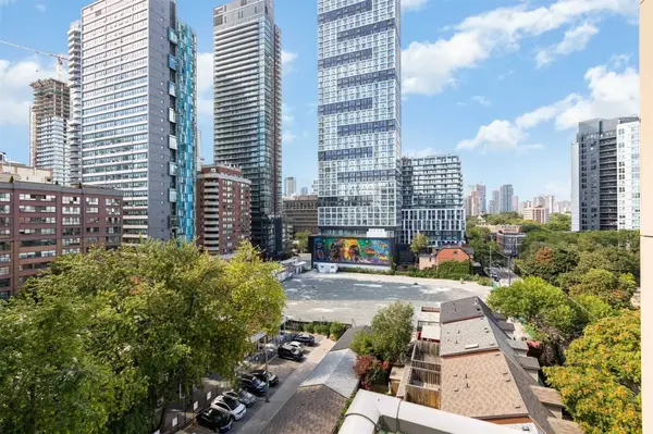 Toronto C08, ON M5A 2N1,220 George ST #907