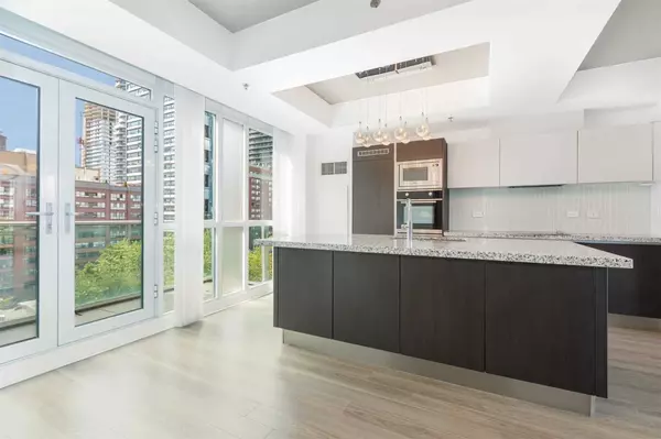 Toronto C08, ON M5A 2N1,220 George ST #907