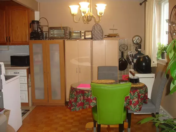 Toronto C04, ON M6A 1X2,57 Neptune DR #101