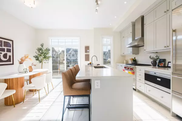 Markham, ON L6C 3L5,4267 Major Mackenzie DR E