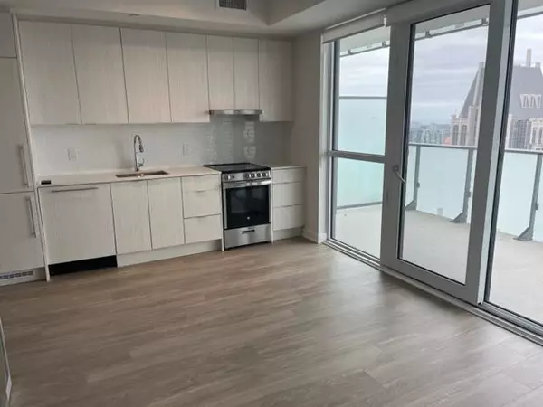 Mississauga, ON L5B 0L6,430 square one DR W #4004