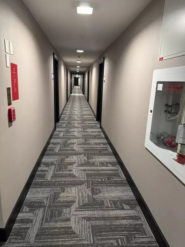 Oakville, ON L6M 4J2,2343 Khalsa Gate