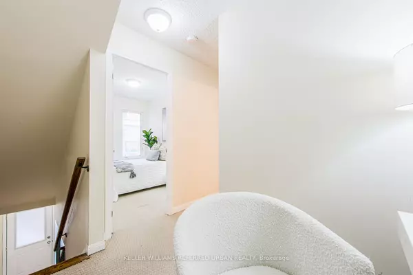 Toronto W02, ON M6H 0B7,11 Foundry AVE #132