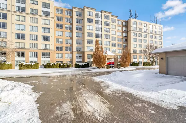 London North, ON N6G 4V2,1510 Richmond ST #802