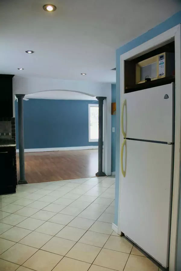 Northern Bruce Peninsula, ON N0H 1W0,124 MAIN ST