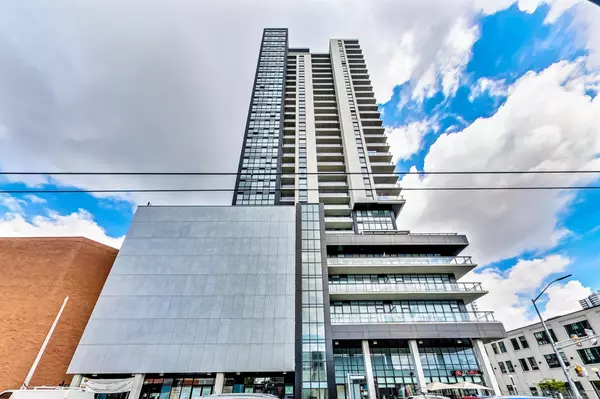 Kitchener, ON N2G 0C9,60 Charles ST W #801