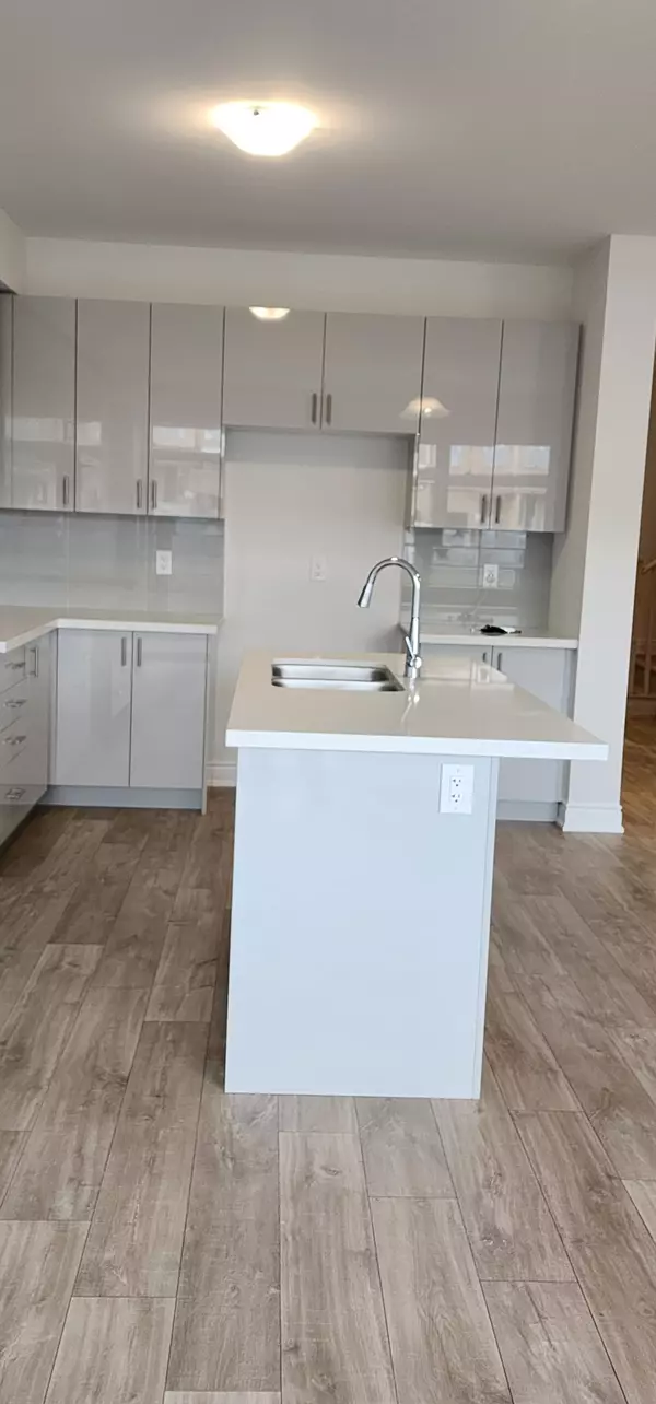 Peterborough, ON K9K 0J9,651 Pollock GRV