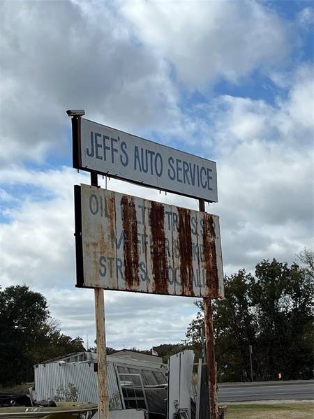 11103 FM 751, Quinlan, TX 75474