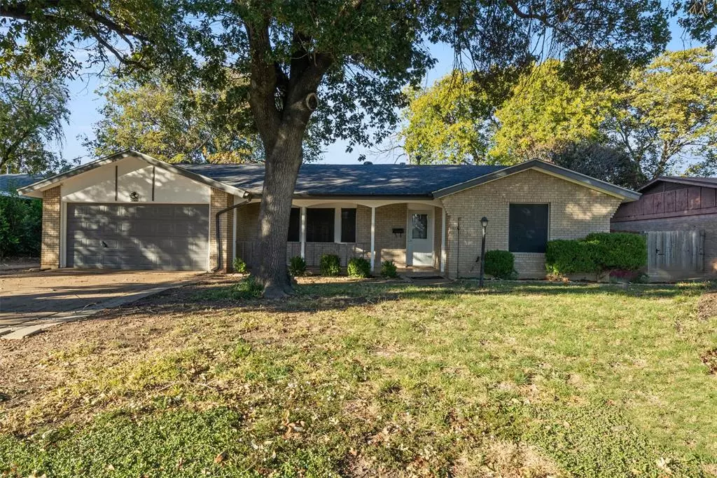 Arlington, TX 76010,2007 E Park Row Drive