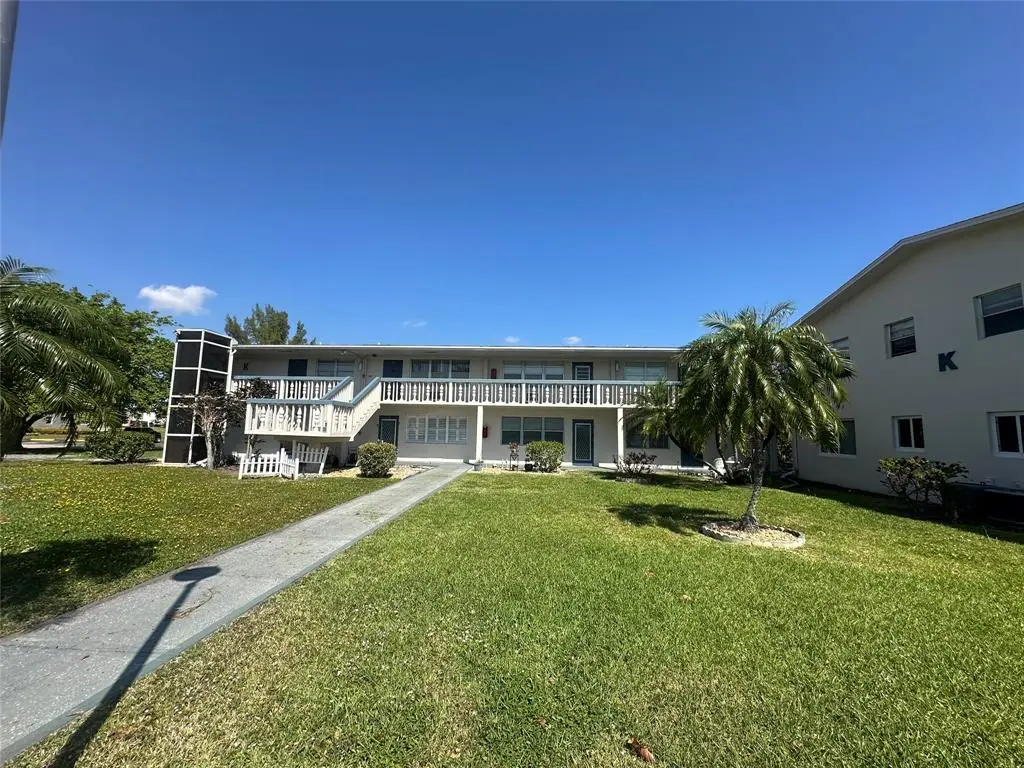 Deerfield Beach, FL 33442,263 Farnham K #263
