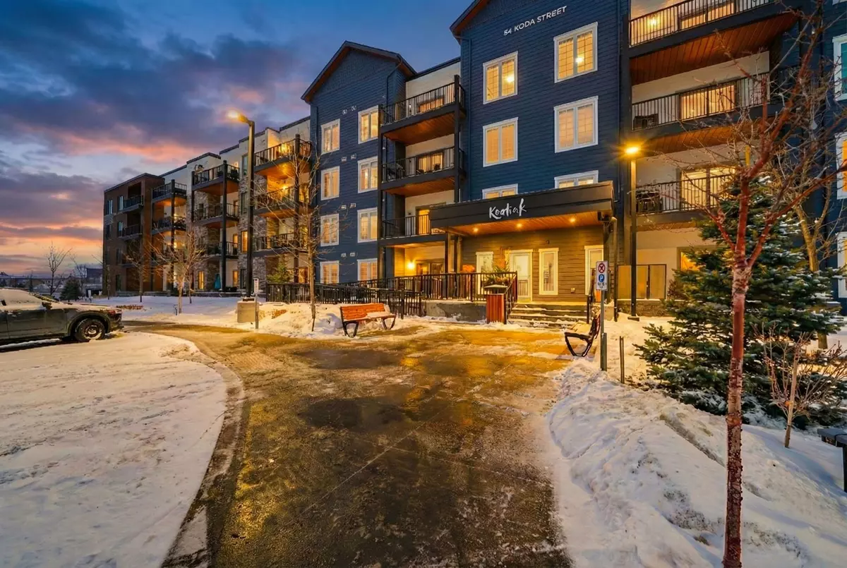 Barrie, ON L9J 0J6,54 Koda ST #204