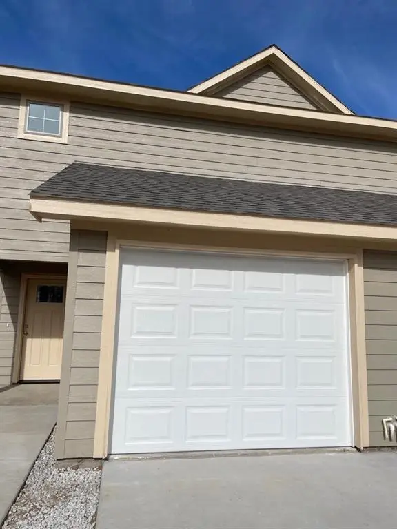 Denison, TX 75020,401 W Elm Street