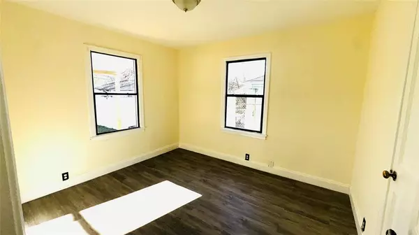 Fort Worth, TX 76110,3297 Todd Avenue