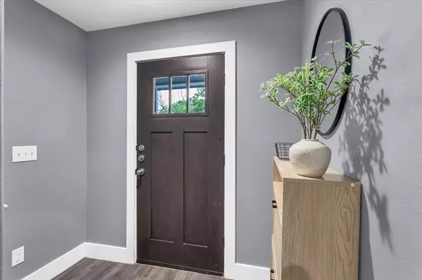 Denison, TX 75021,312 E Day Street