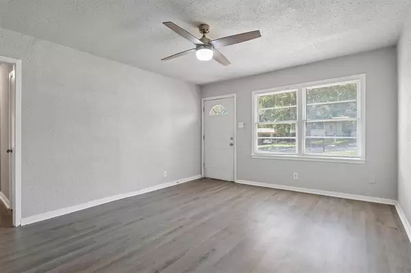 Denison, TX 75020,1717 Meadowlark Lane