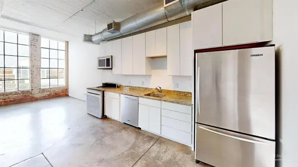 Dallas, TX 75202,1122 Jackson Street #911