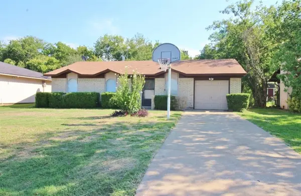 362 Linklea Drive, Duncanville, TX 75137