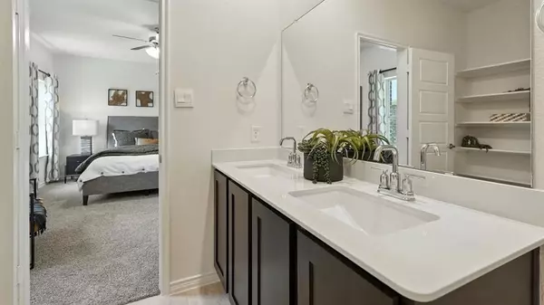 Aubrey, TX 76227,10120 Anyhow Drive